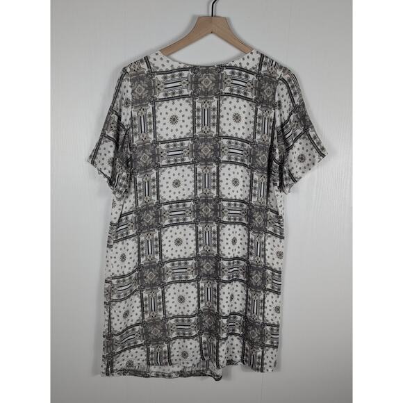Sea Gypsies Boho Tunic Dress Women’s L White Gray Geometric Short Sleeve NWOT - Picture 7 of 16